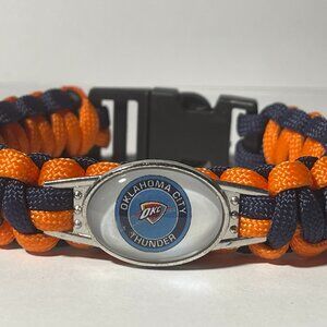Oklahoma City Thunder NBA Paracord Bracelet NEW